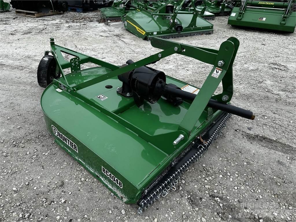 Frontier RC4048 Dérouleuse, pailleuse