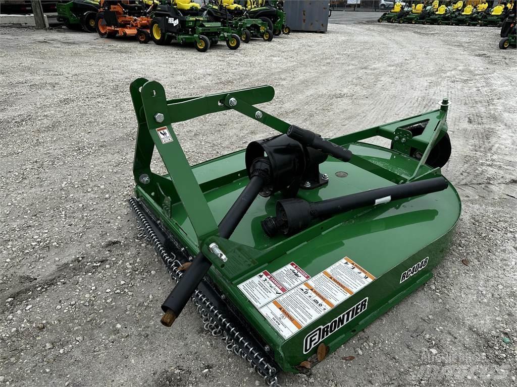 Frontier RC4048 Dérouleuse, pailleuse