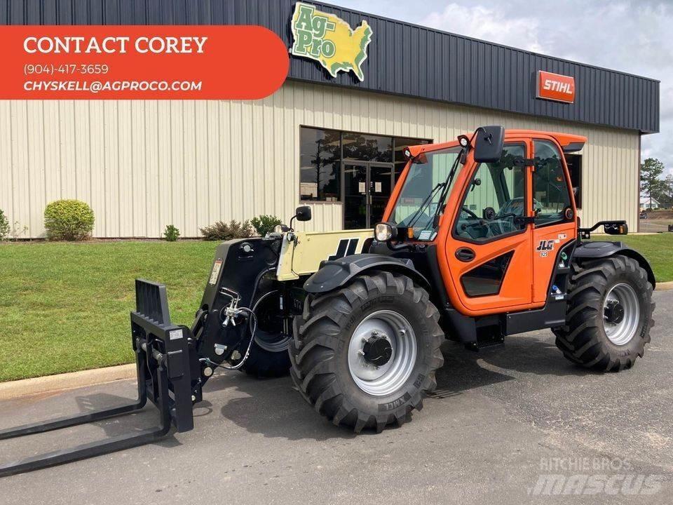JLG 925 Chariot télescopique