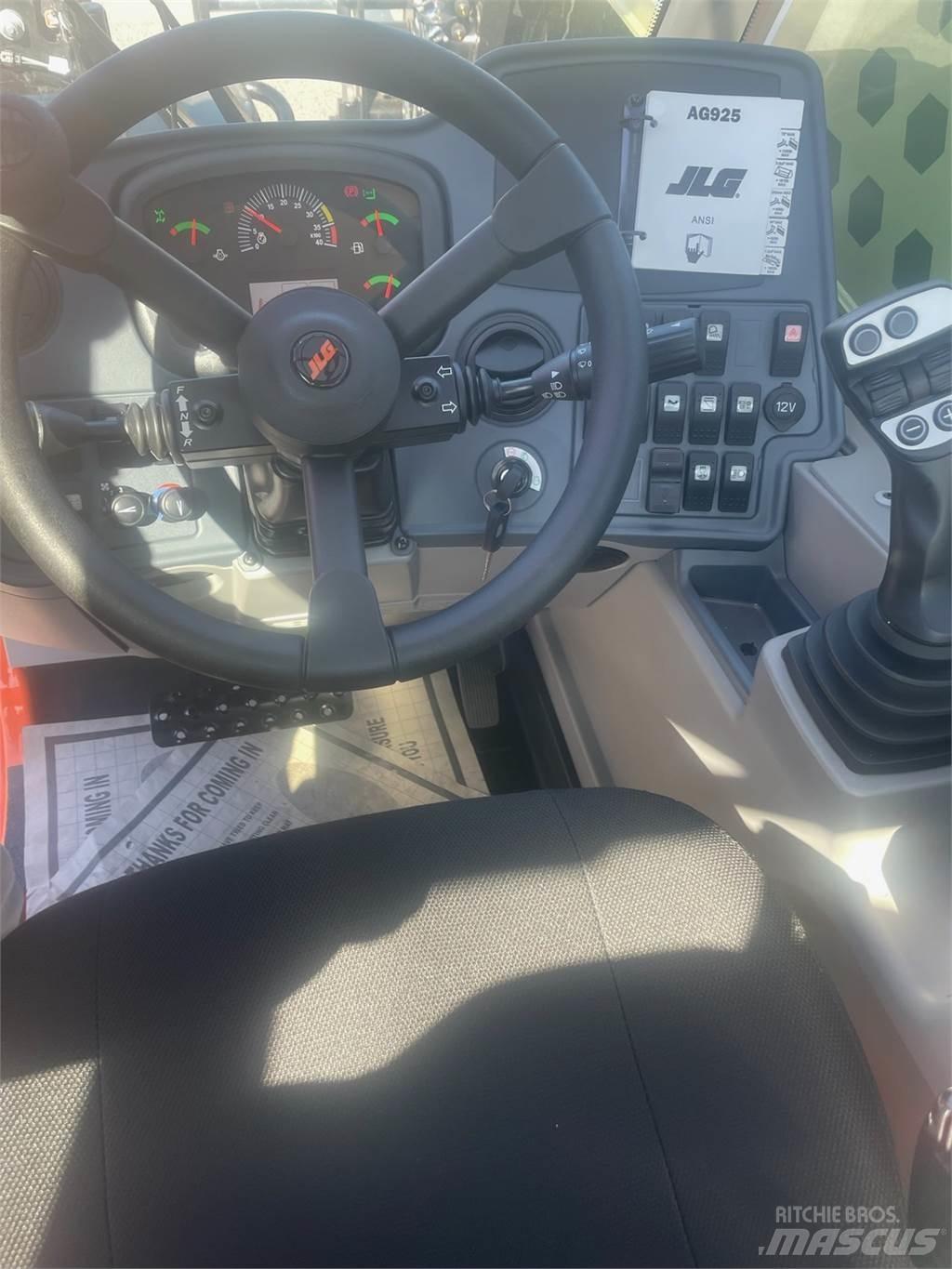 JLG AG925 Télescopique agricole