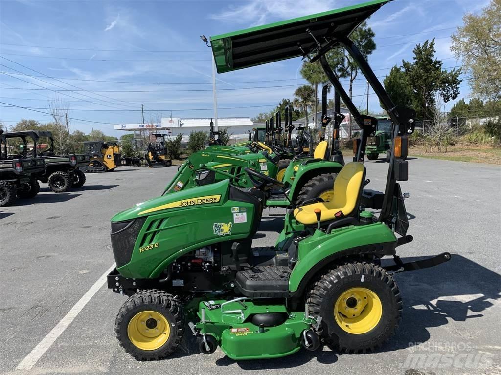 John Deere 1023E Micro tracteur