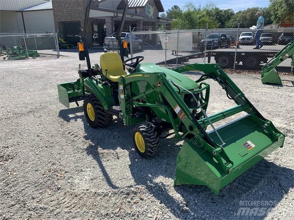 John Deere 1023E Micro tracteur