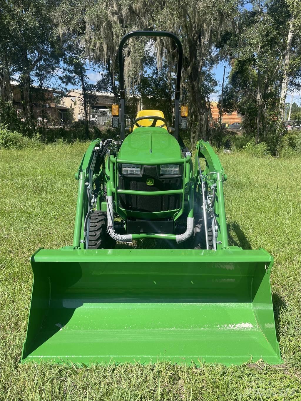 John Deere 1025R Micro tracteur