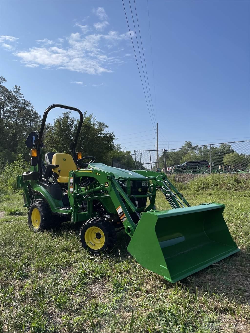 John Deere 1025R Micro tracteur