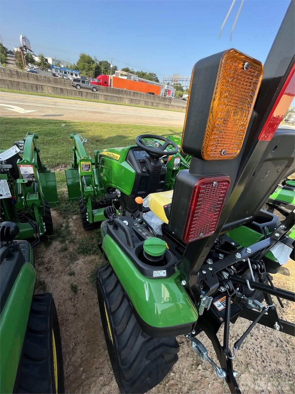 John Deere 1025R Micro tracteur