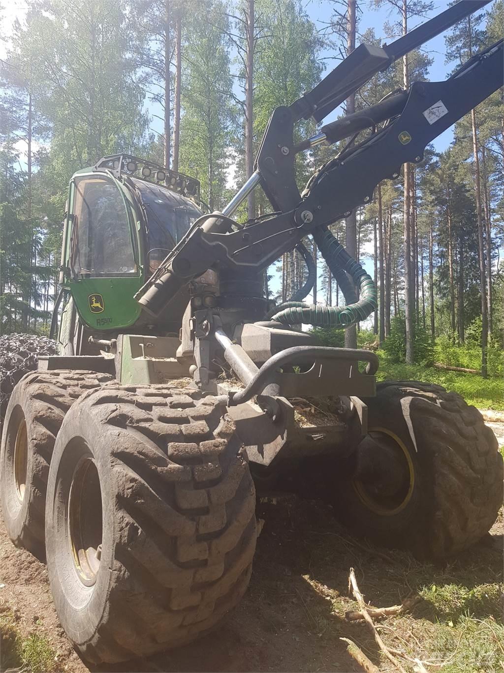 John Deere 1470G Abatteuse
