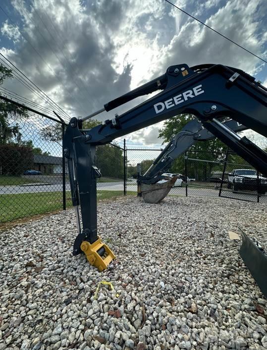 John Deere 17 P Mini pelle < 7t