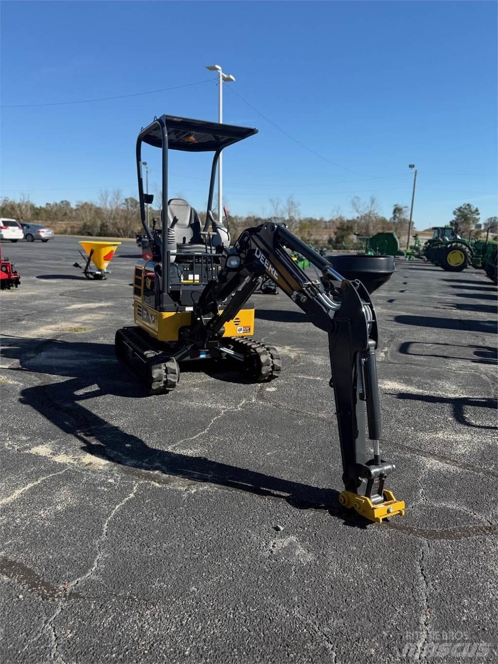 John Deere 17 P Mini pelle < 7t