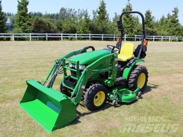 John Deere 2025R Micro tracteur