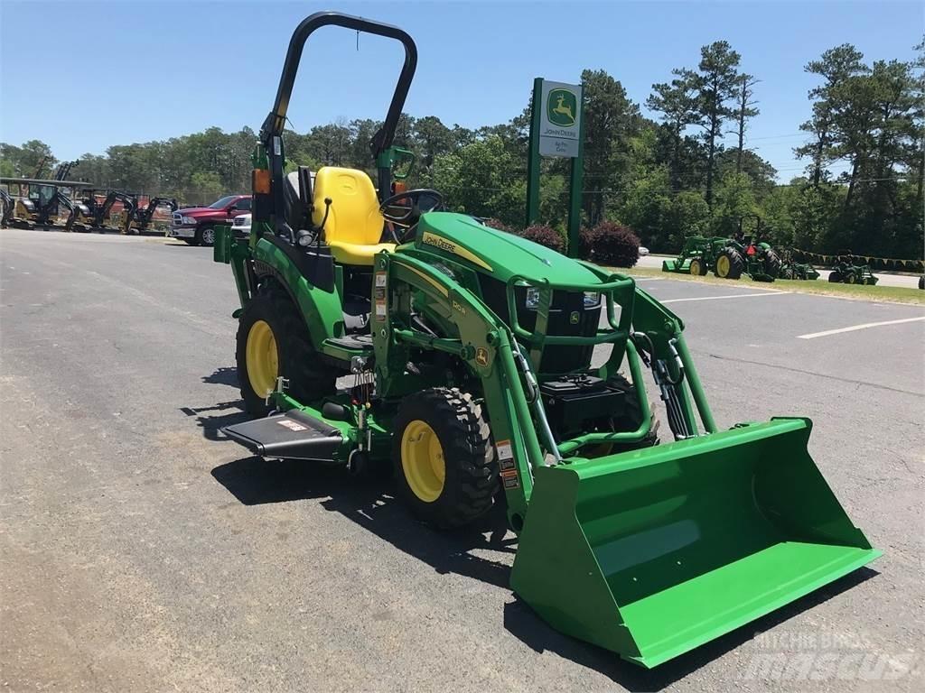 John Deere 2025R Micro tracteur