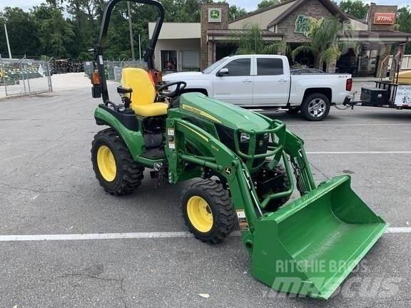 John Deere 2025R Micro tracteur