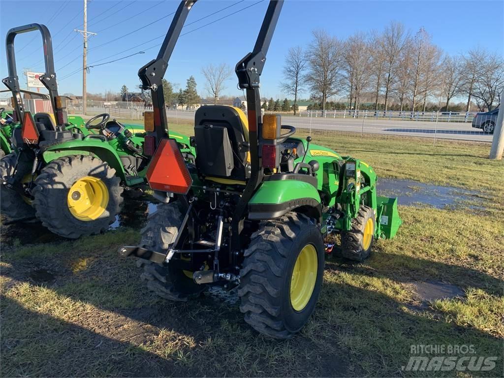 John Deere 2025R Micro tracteur
