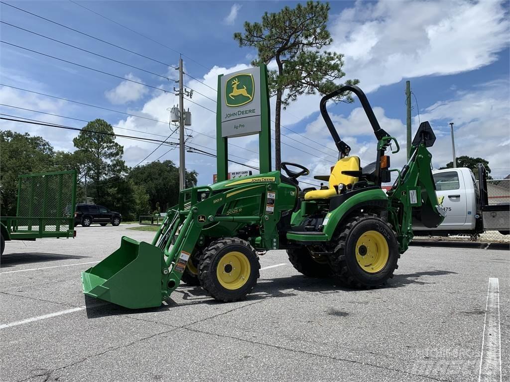 John Deere 2025R Micro tracteur
