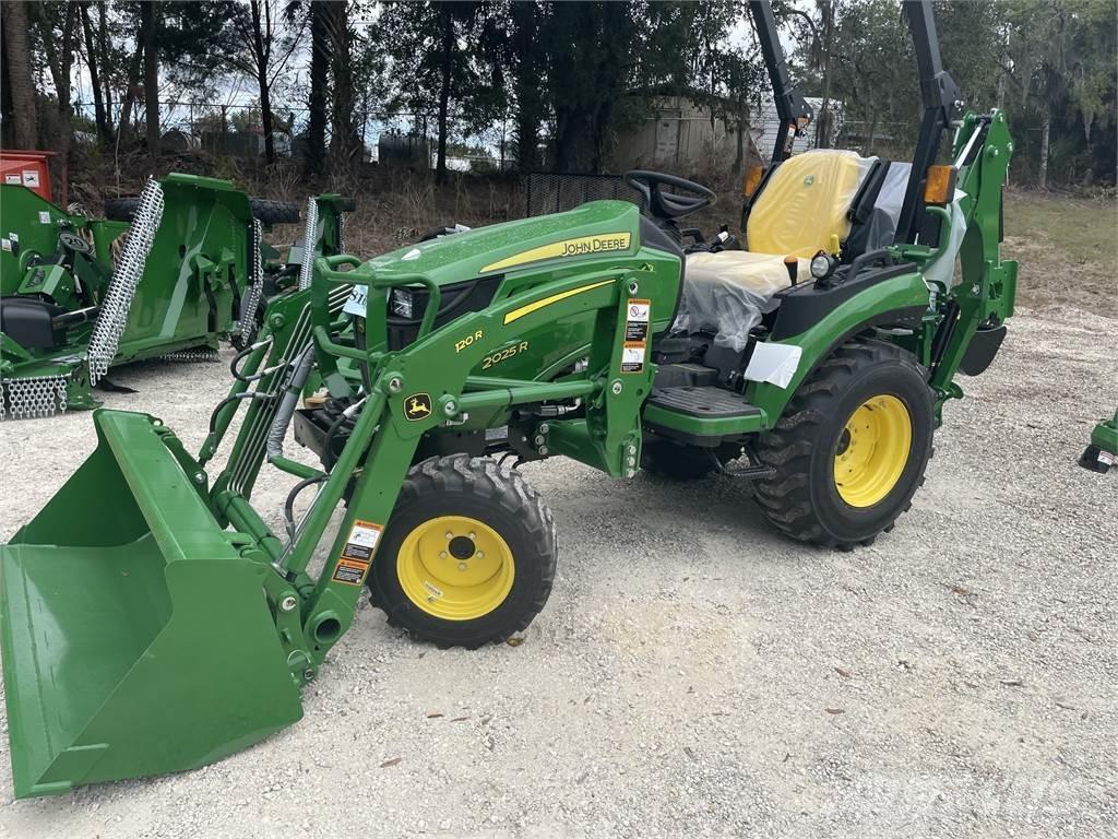 John Deere 2025R Micro tracteur