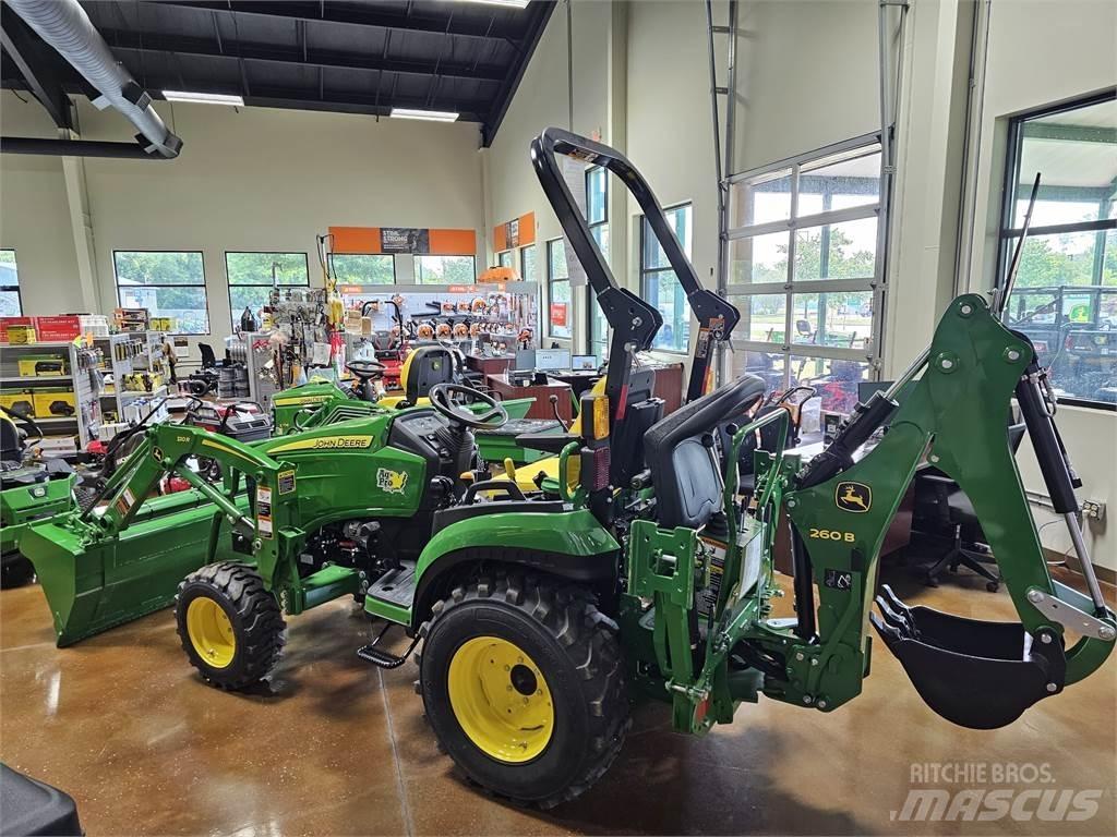 John Deere 2025R Micro tracteur