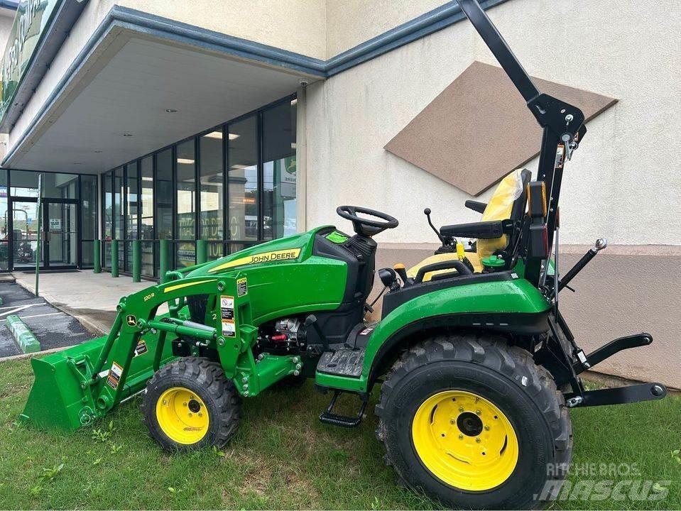 John Deere 2025R Micro tracteur