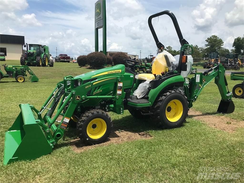 John Deere 2025R Micro tracteur