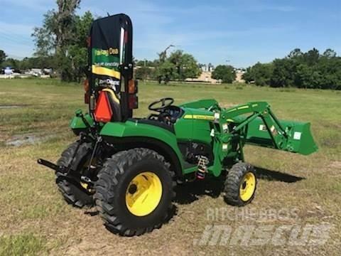 John Deere 2032R Micro tracteur
