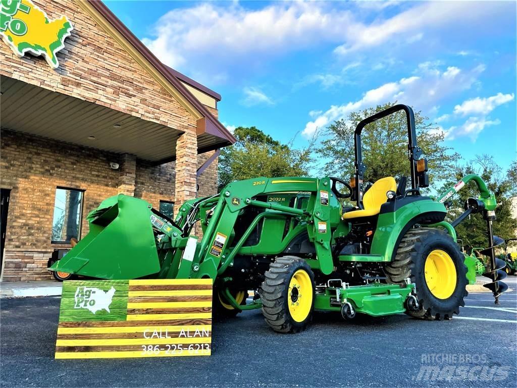 John Deere 2032R Micro tracteur