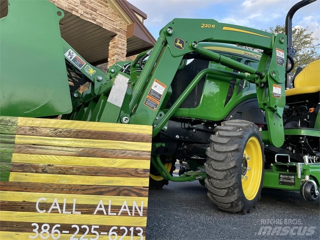 John Deere 2032R Micro tracteur