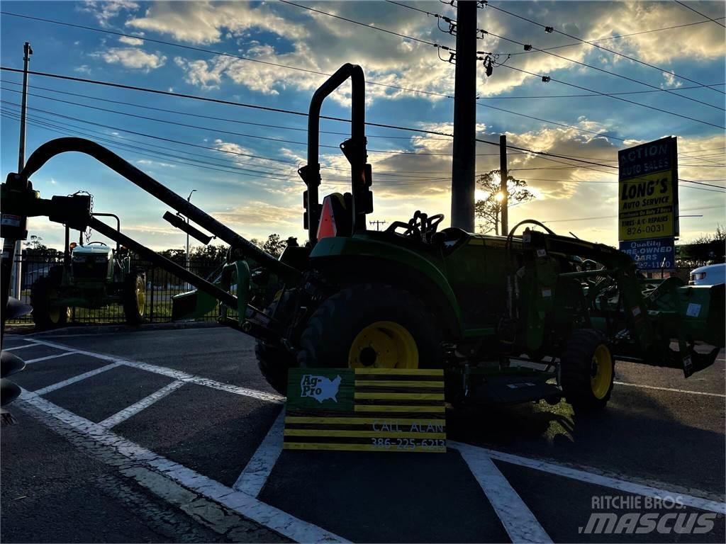 John Deere 2032R Micro tracteur