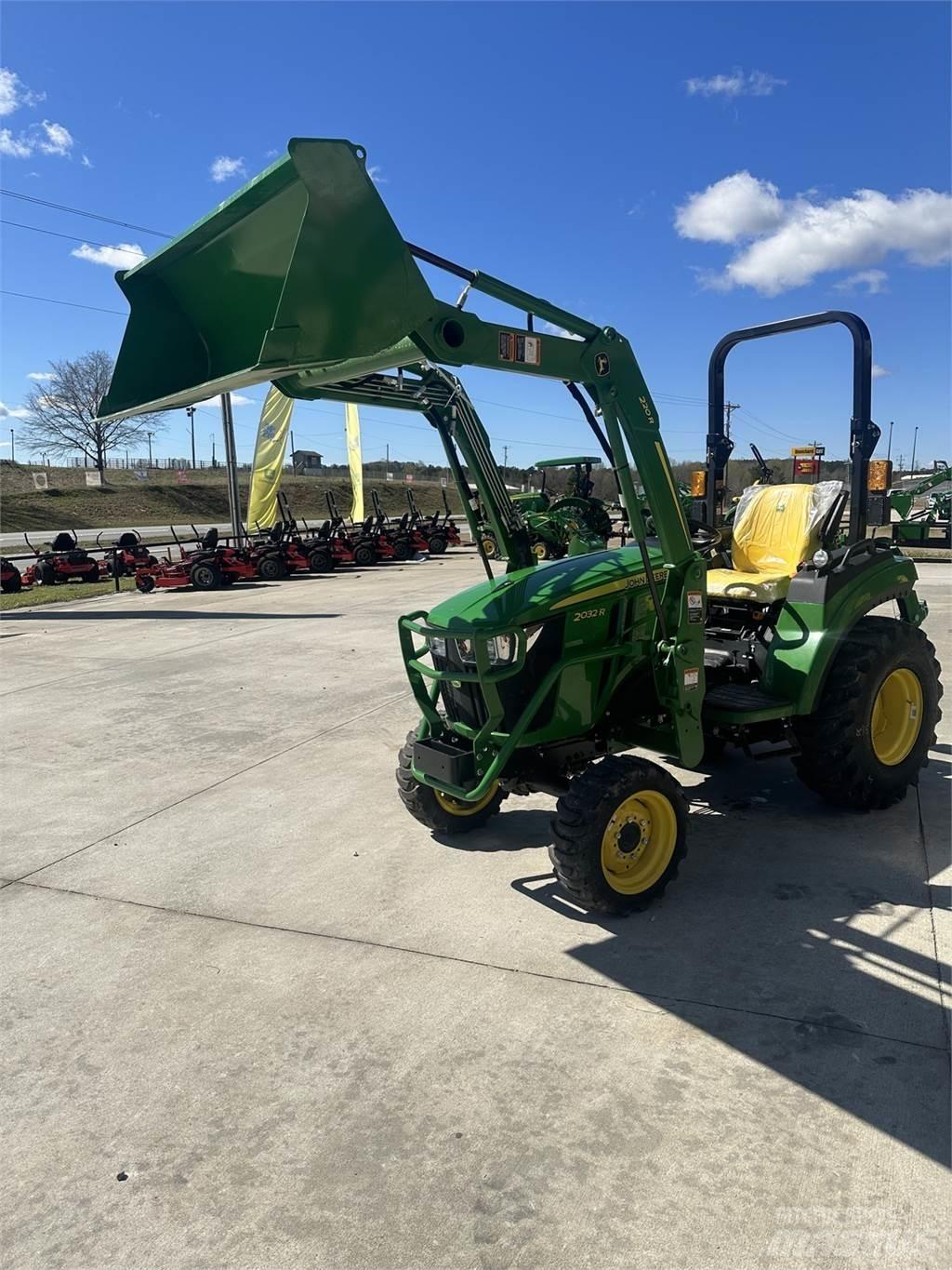 John Deere 2032R Micro tracteur