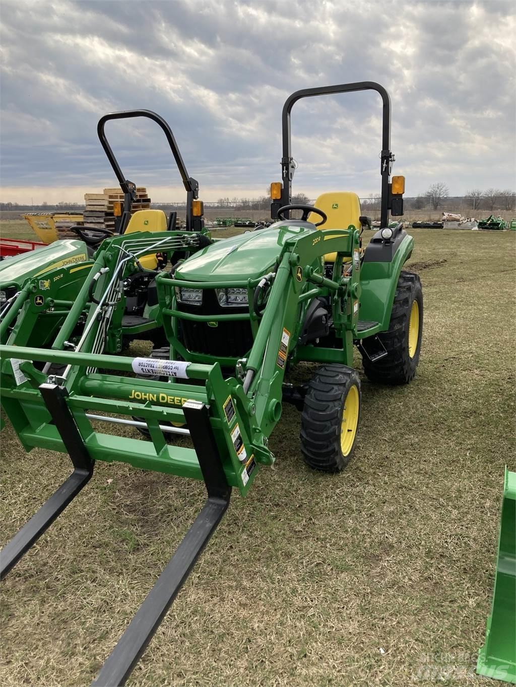 John Deere 2032R Micro tracteur