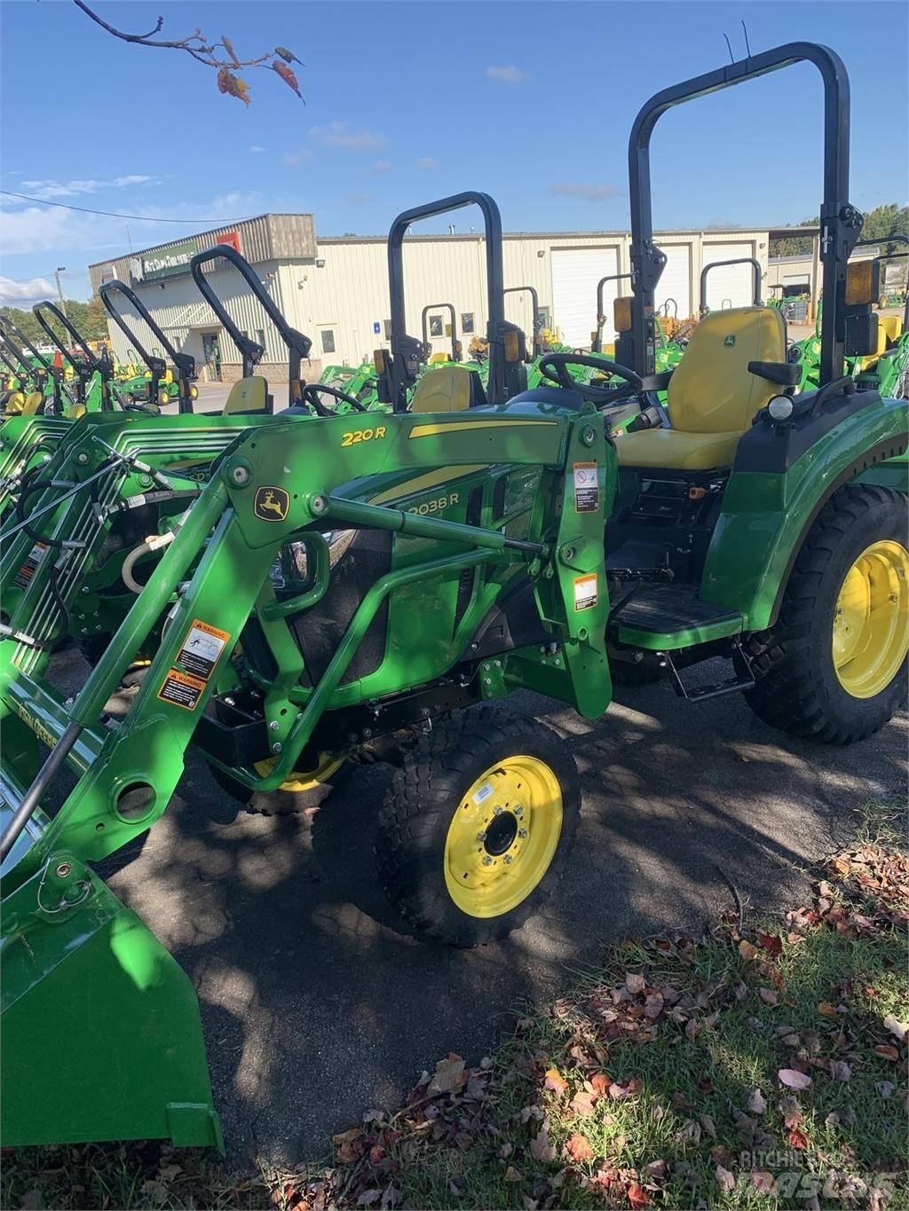 John Deere 2038R Micro tracteur