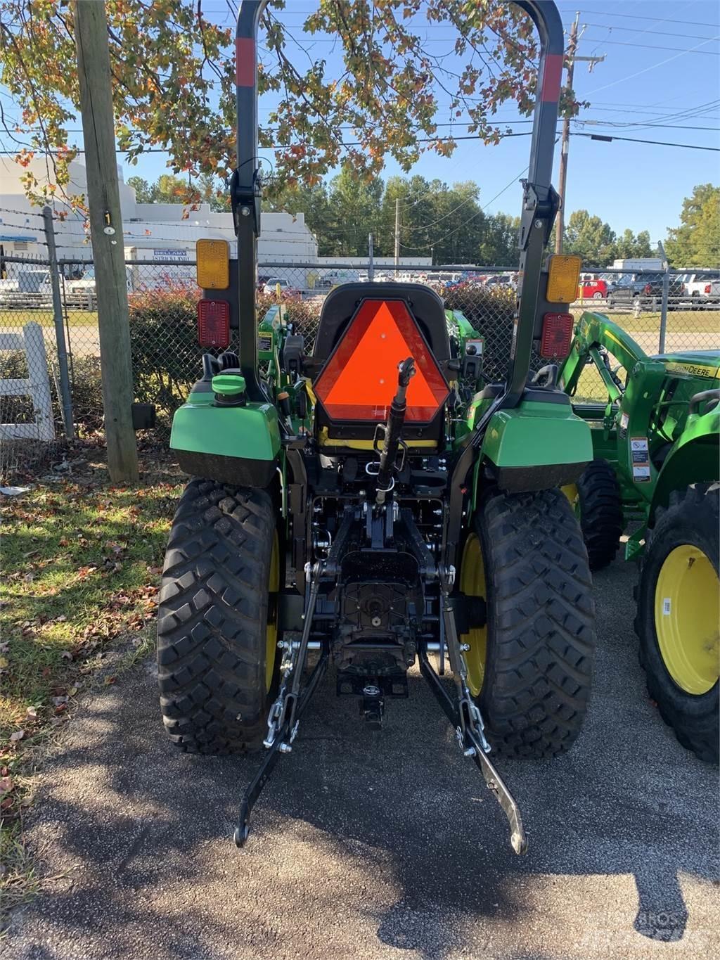 John Deere 2038R Micro tracteur