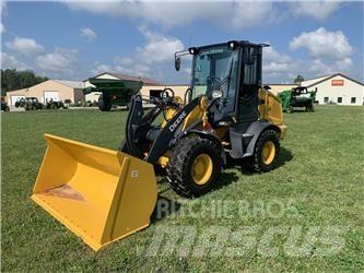 John Deere 244L Chargeuse sur pneus