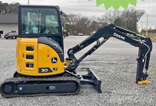 John Deere 30 P Mini pelle < 7t