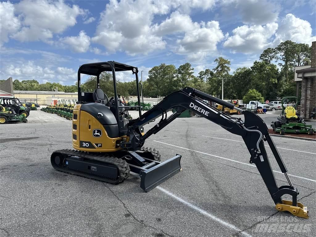 John Deere 30 P Mini pelle < 7t