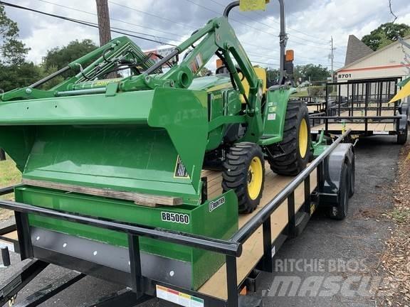 John Deere 3025E Micro tracteur