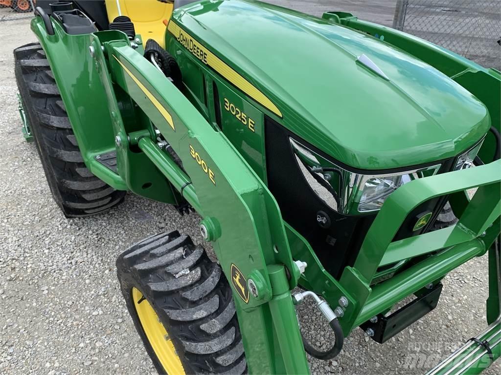 John Deere 3025E Micro tracteur