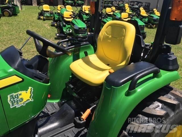 John Deere 3025E Micro tracteur