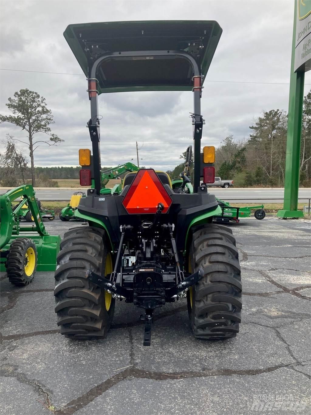 John Deere 3025E Micro tracteur