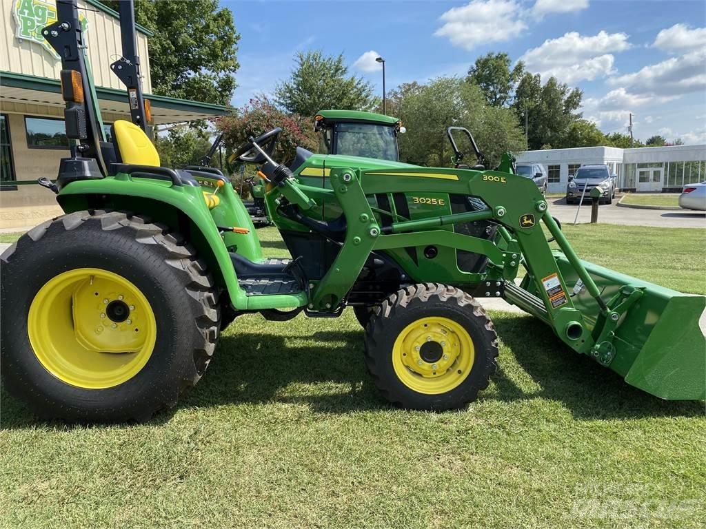 John Deere 3025E Micro tracteur