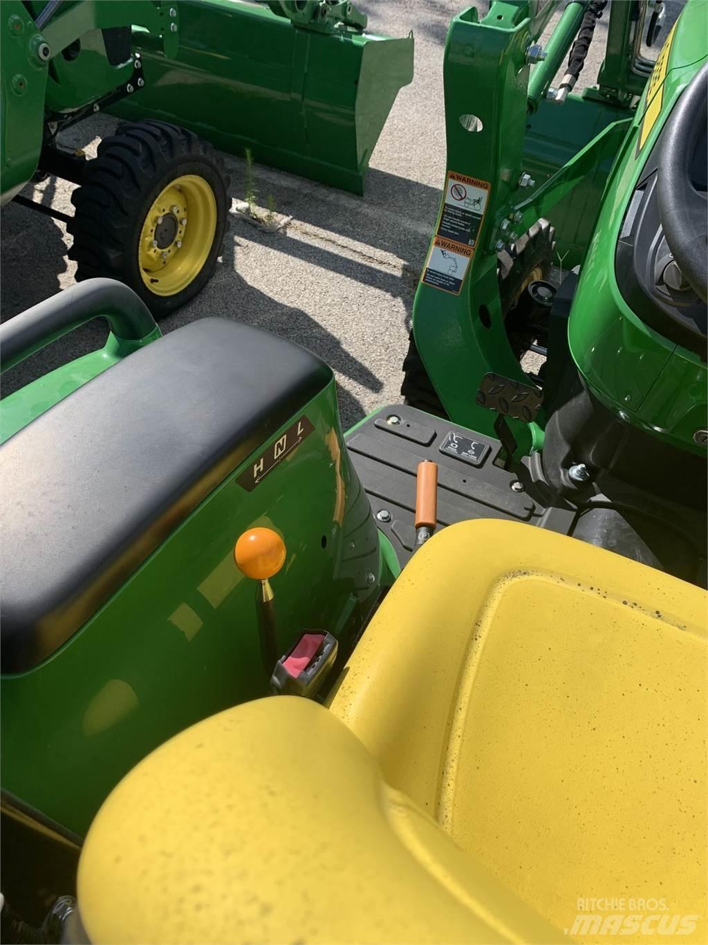 John Deere 3025E Micro tracteur