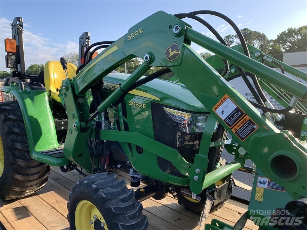 John Deere 3032E Micro tracteur