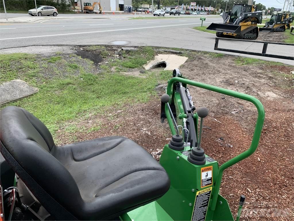 John Deere 3032E Micro tracteur