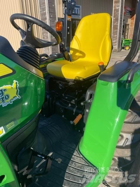 John Deere 3033R Micro tracteur