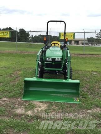 John Deere 3038E Micro tracteur