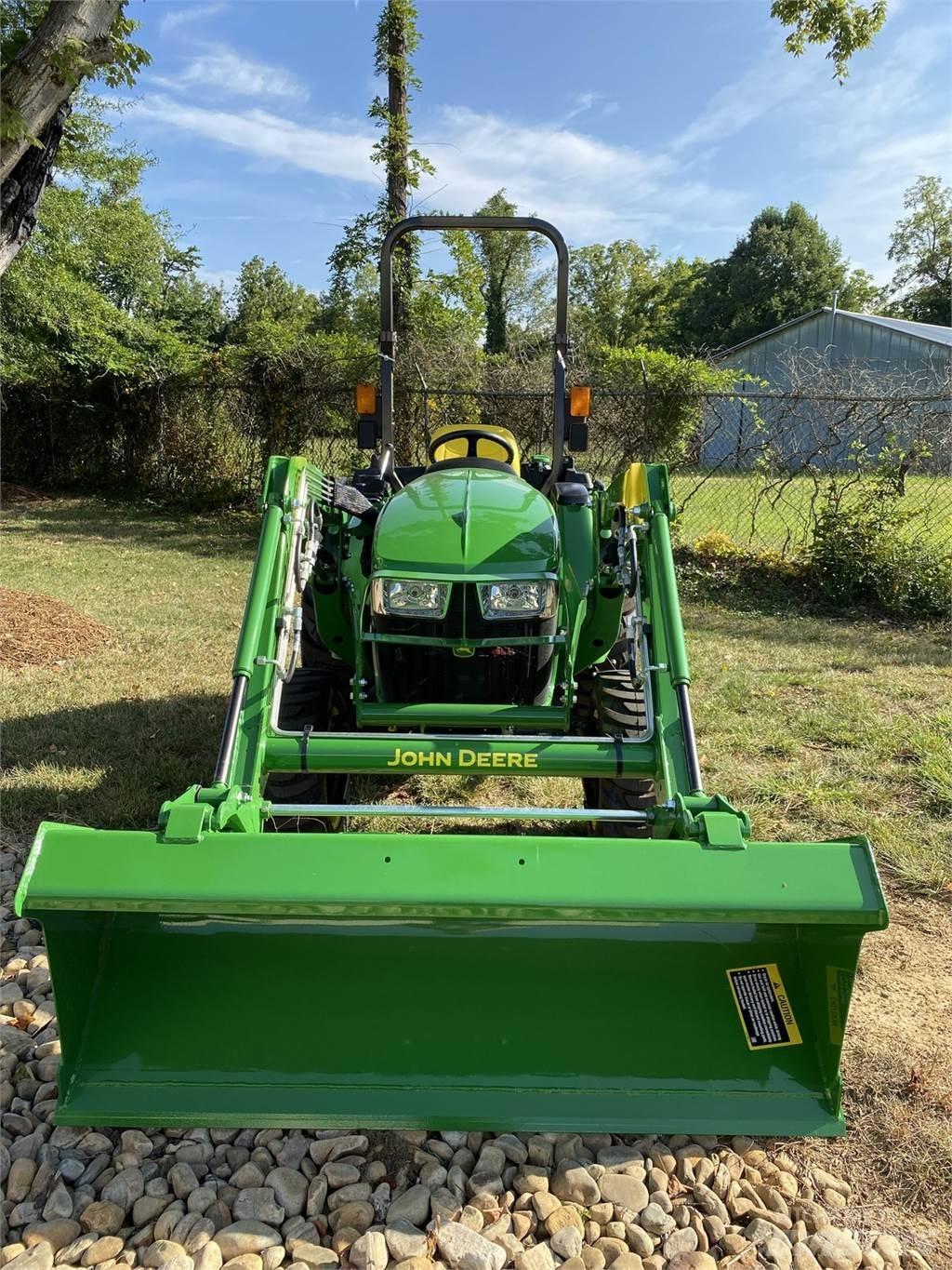 John Deere 3038E Micro tracteur