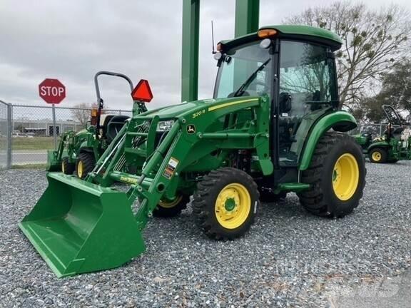 John Deere 3046R Tracteur