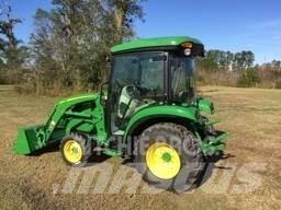 John Deere 3046R Tracteur