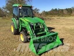John Deere 3046R Tracteur