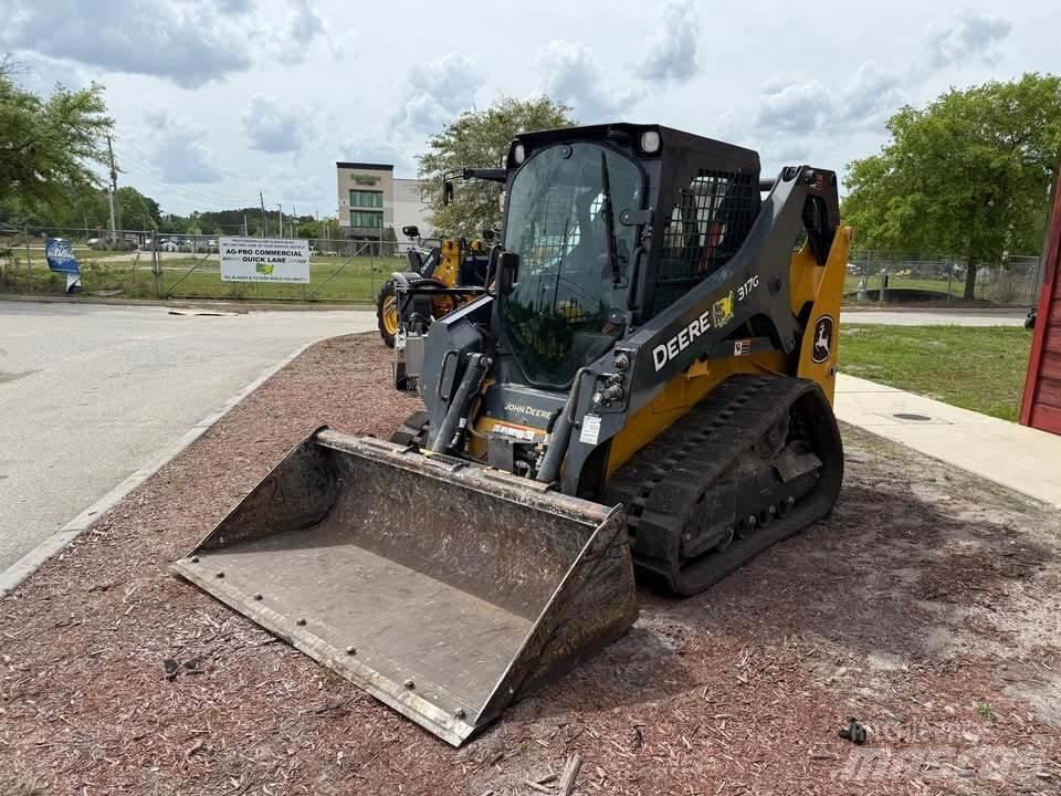 John Deere 317G Mini chargeuse