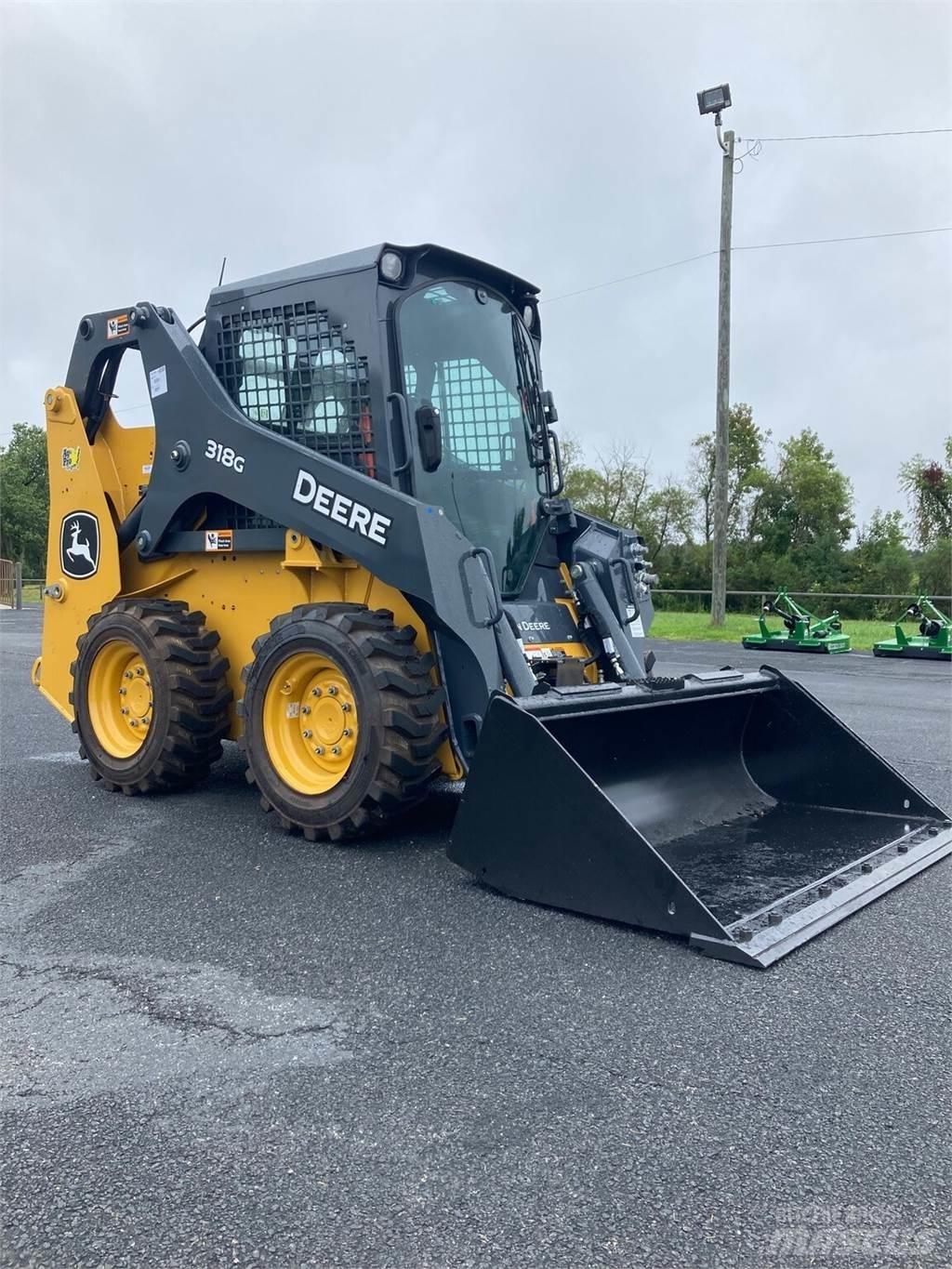 John Deere 318G Chargeuse compacte