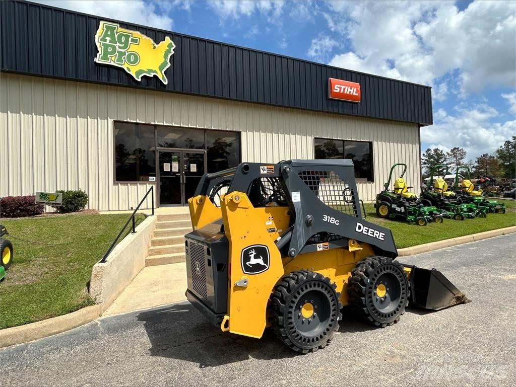 John Deere 318G Chargeuse compacte