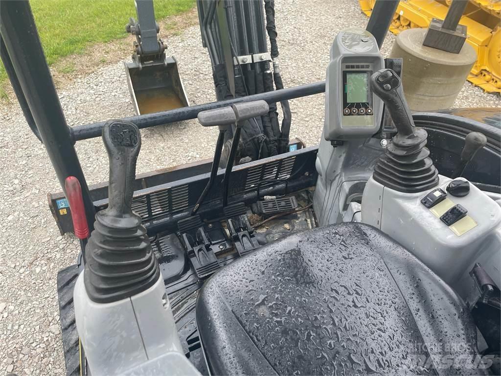 John Deere 35G Mini pelle < 7t